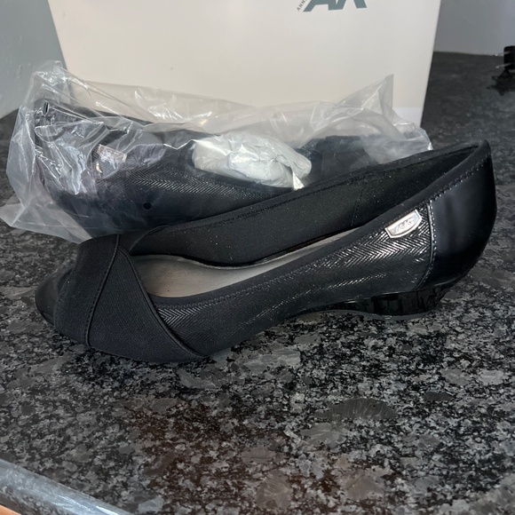 Anne Klein Sport wedge - 8.5 - Picture 2 of 5